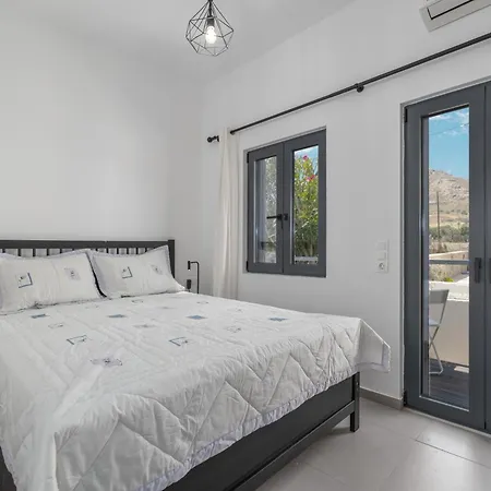 بيت للعطل Thalassa Garden